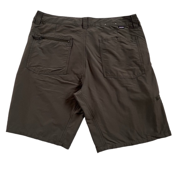 Patagonia Men's Shorts - Picture 4 of 8